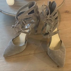 Steve Madden Suede Lace Up Heels Size 9